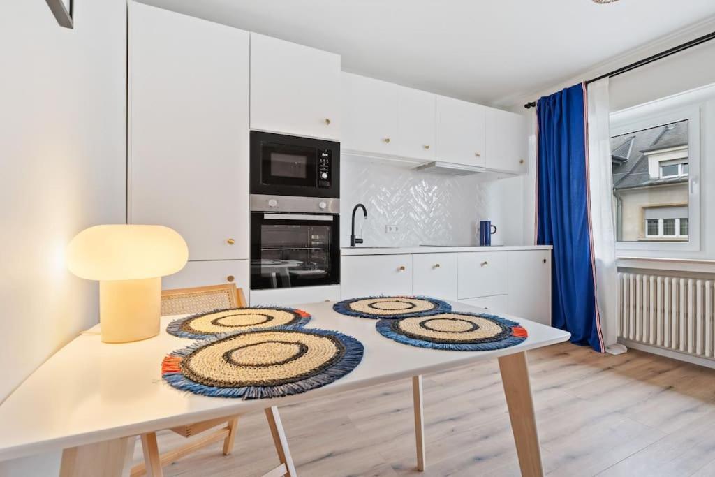 Contemporain 1br Retro Chic Quartier Bonnevoie Appartement *