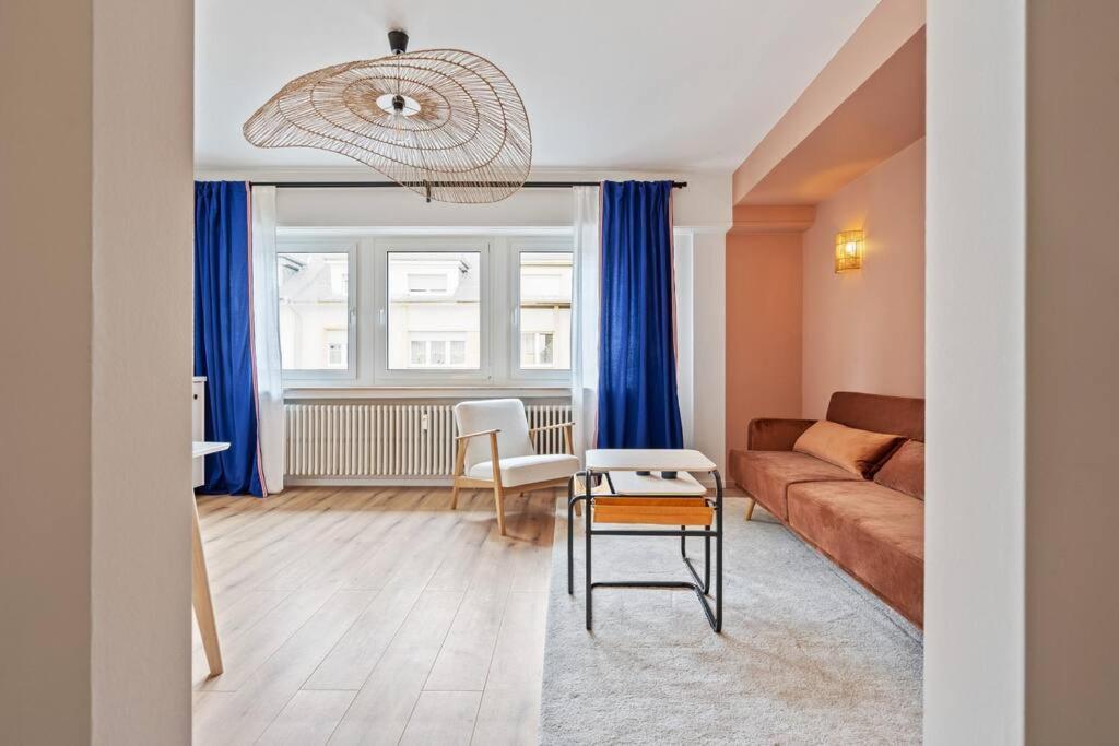 Appartement Contemporain 1br Retro Chic Quartier Bonnevoie Luxemburg