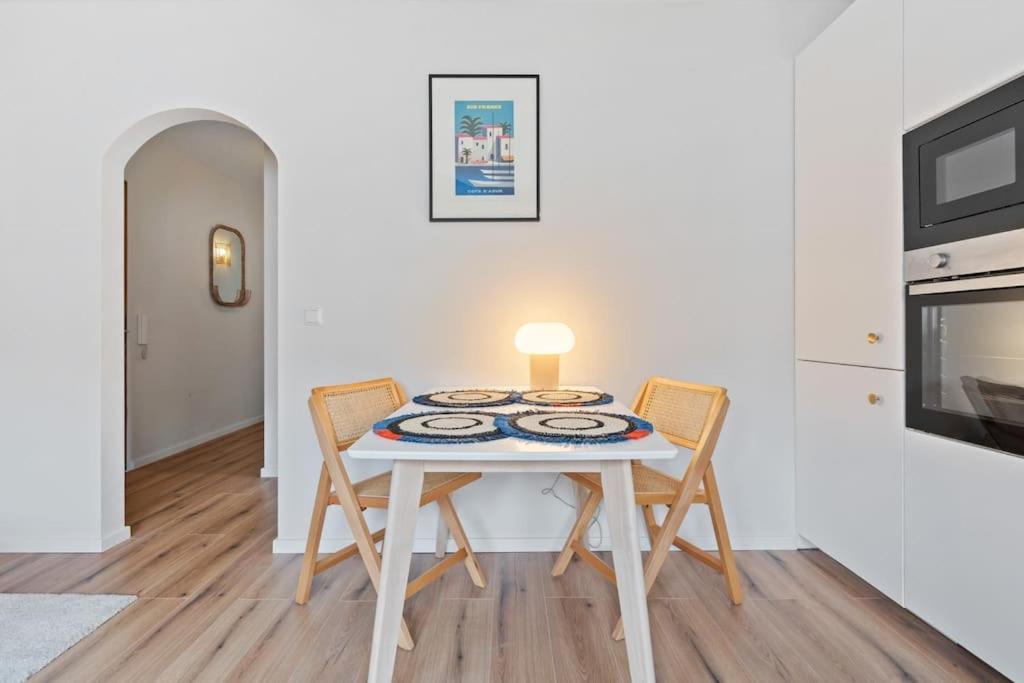 Contemporain 1br Retro Chic Quartier Bonnevoie Appartement